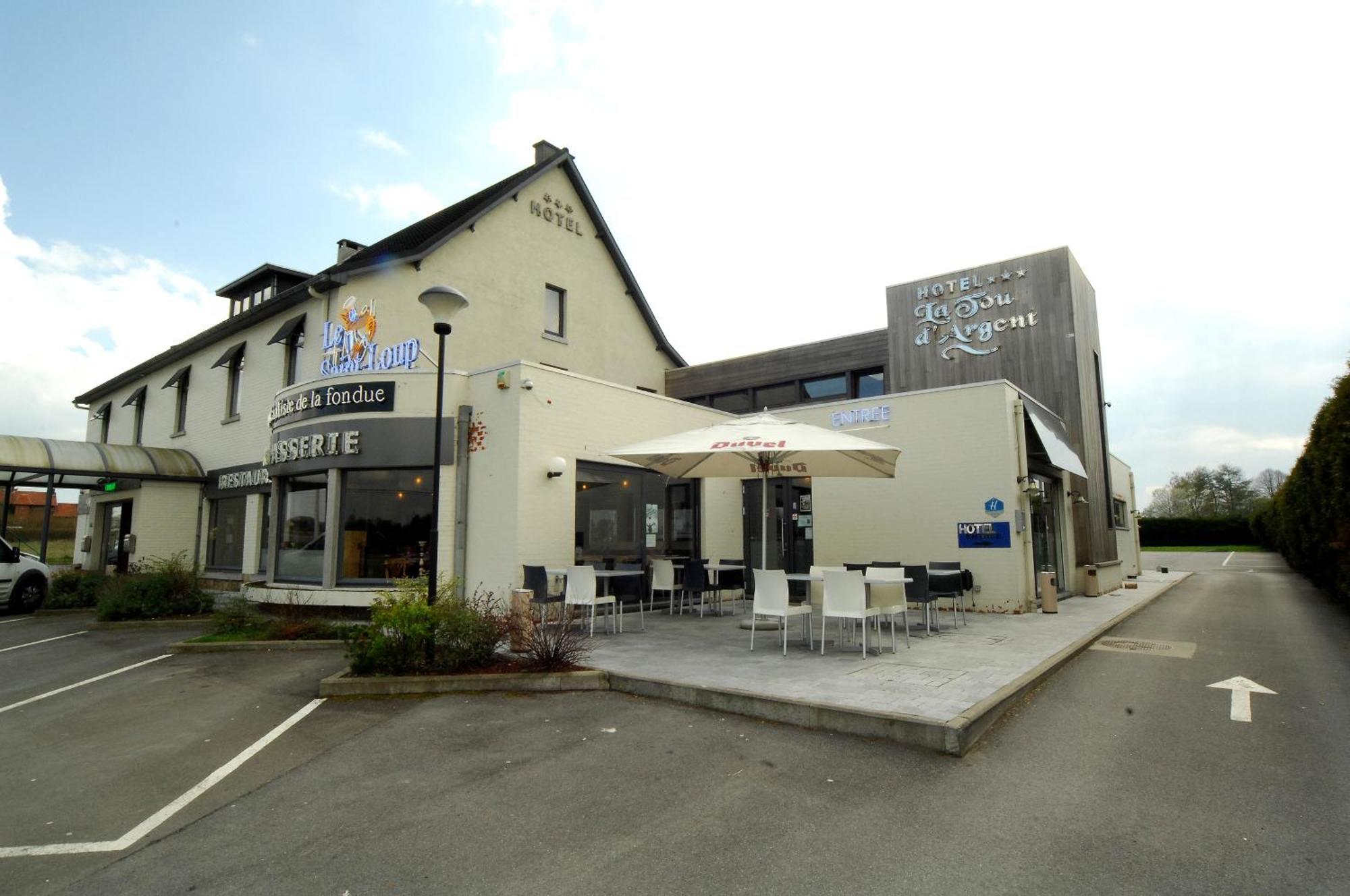 勒圣露普酒店 让布卢 外观 照片